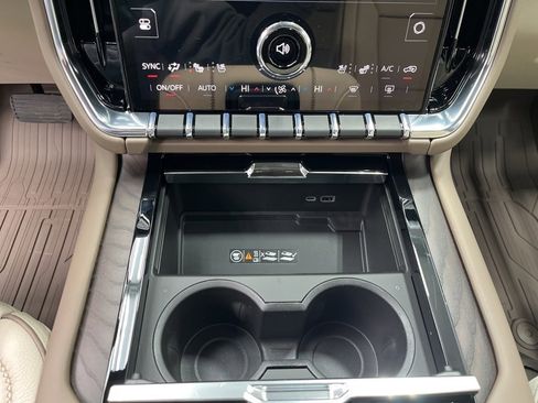 New 2026 GMC Yukon XL Denali w/ Sun & Power Step Package image 19