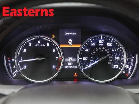 Used 2018 Acura TLX FWD image 16
