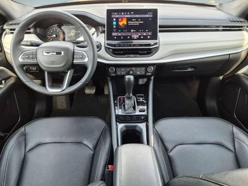 Used 2025 Jeep Compass Limited AWD/4WD image 20
