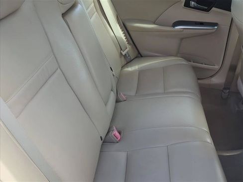 Used 2012 Toyota Camry XLE w/ Convenience Pkg FWD image 24