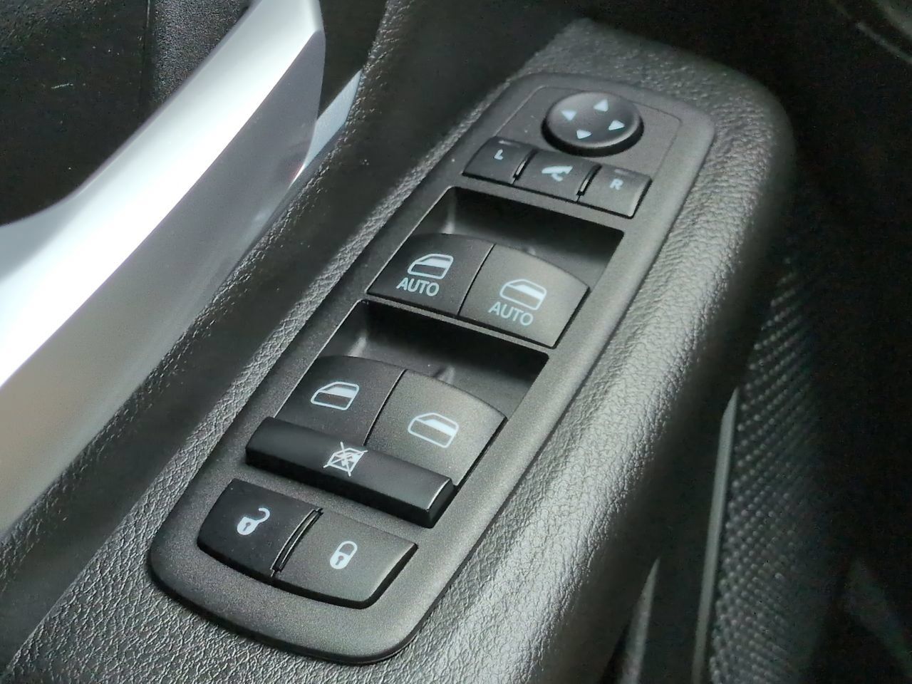 Used 2024 RAM 1500 Big Horn AWD/4WD image 25