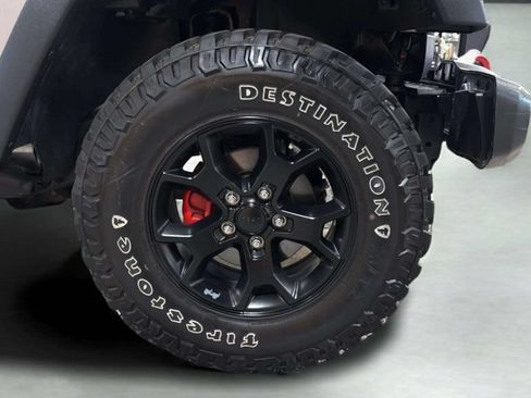 Used 2017 Jeep Wrangler Sport AWD/4WD image 24