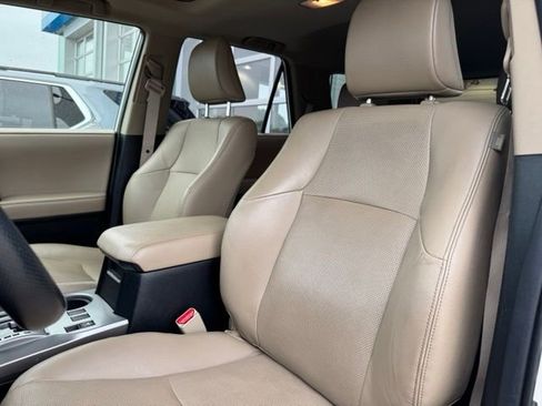 Used 2018 Toyota 4Runner Limited AWD/4WD image 6