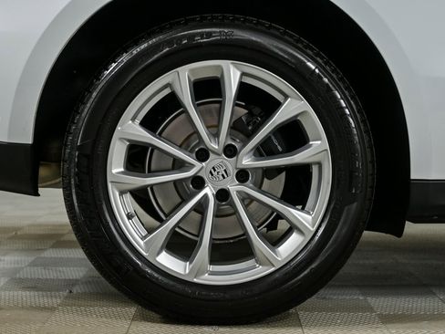 Certified 2025 Porsche Macan image 39