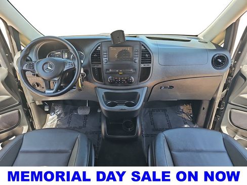 Used 2023 Mercedes-Benz Metris Passenger image 9