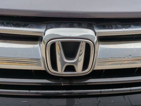 Used 2019 Honda CR-V LX image 20