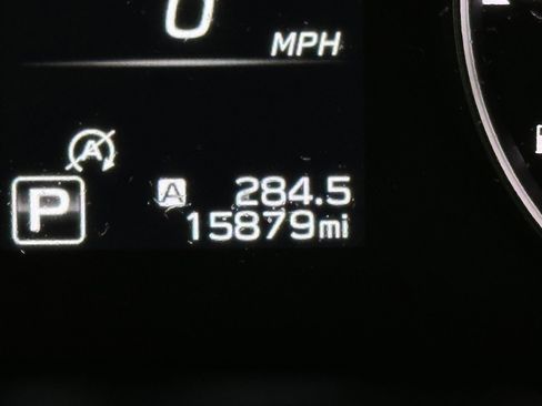 Used 2025 Subaru Outback Premium image 19