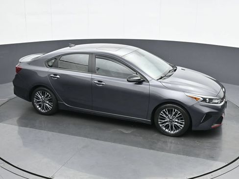 Used 2023 Kia Forte GT-Line w/ GT-Line Premium Package FWD image 24