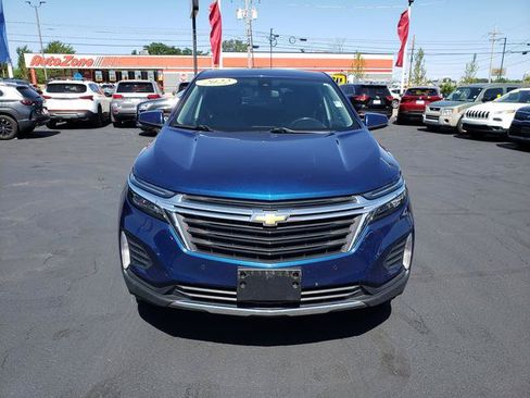 Used 2022 Chevrolet Equinox LT AWD/4WD image 2