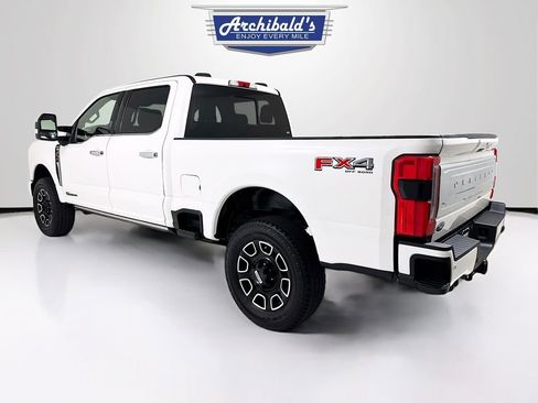 Used 2024 Ford F350 Platinum w/ FX4 Off-Road Package image 4