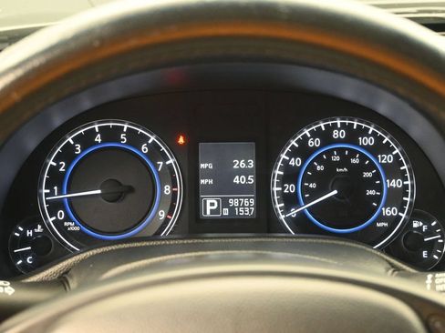 Used 2015 INFINITI Q40 AWD w/ Navigation Package image 9