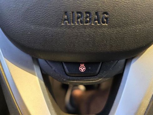 Used 2019 BMW 330i xDrive Sedan w/ Convenience Package image 41