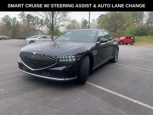 Used 2025 Genesis G90 3.5T AWD/4WD image 4