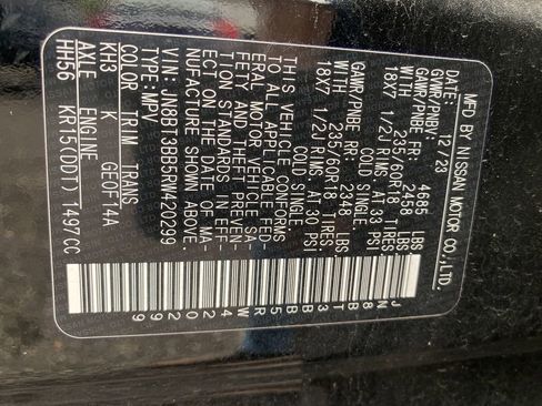 Used 2024 Nissan Rogue SV image 32