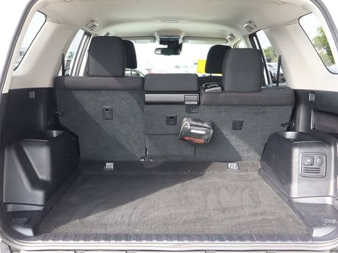 Used 2024 Toyota 4Runner TRD Off-Road image 9