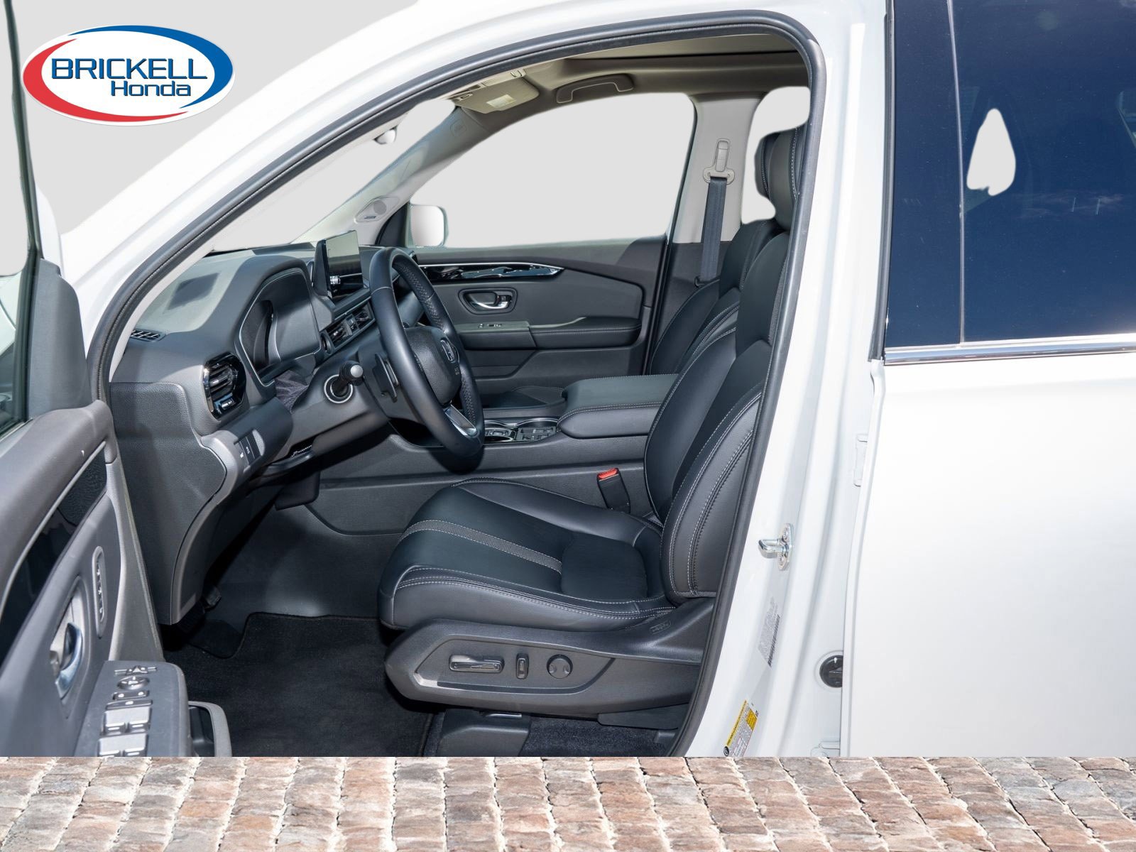Used 2023 Honda Pilot Touring image 22