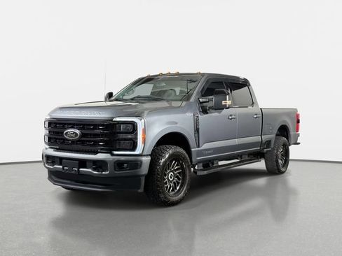 Used 2023 Ford F250 Lariat w/ Black Appearance Package AWD/4WD image 7