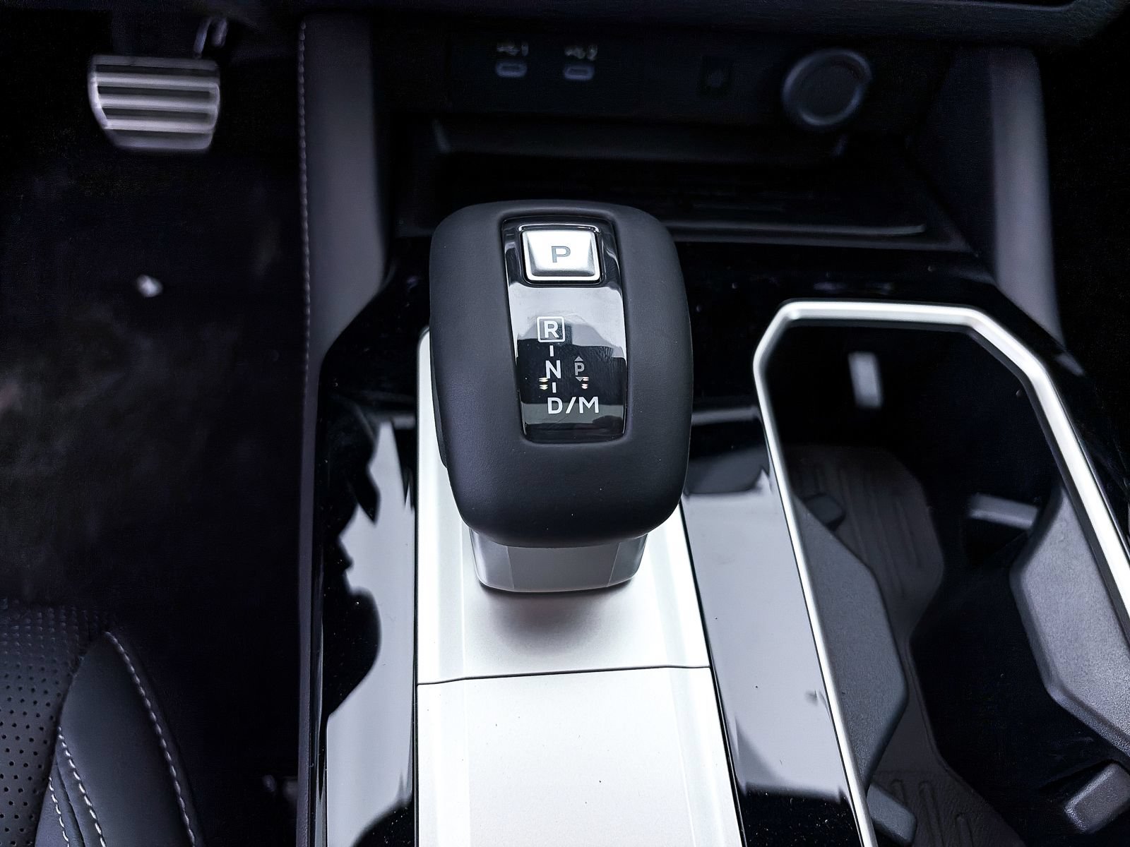 Used 2026 Mitsubishi Outlander SEL Black Edition FWD image 21