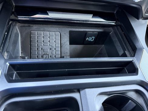 Used 2025 Ford F250 Lariat AWD/4WD image 37