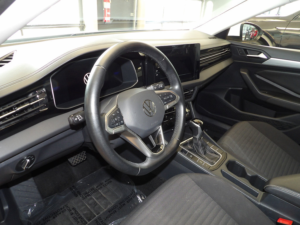 Used 2025 Volkswagen Jetta S FWD image 24
