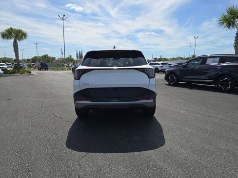 New 2026 Kia Sportage EX image 7