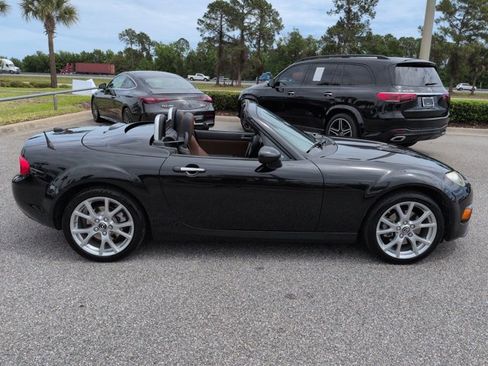 Used 2014 MAZDA MX-5 Miata Grand Touring w/ Premium Package image 3