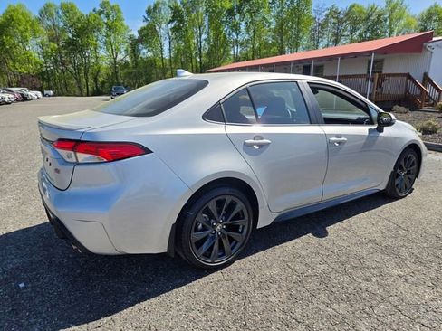 Used 2024 Toyota Corolla SE FWD image 8