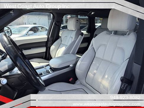Used 2016 Land Rover Range Rover Sport HSE AWD/4WD image 9