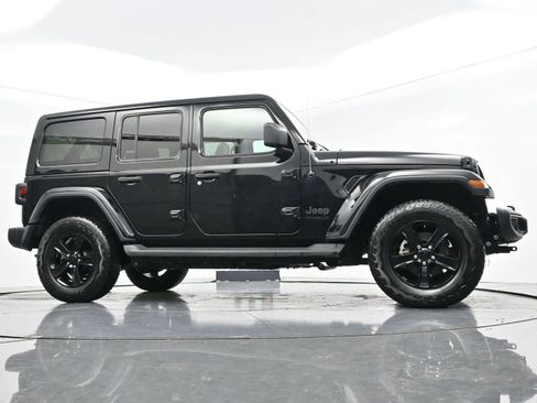 Used 2022 Jeep Wrangler Unlimited Sahara image 44