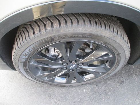 Certified 2021 Chevrolet Blazer RS w/ Enhanced Convenience Package image 13