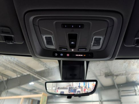 Used 2021 Chevrolet Silverado 2500 LTZ w/ LTZ Plus Package image 10