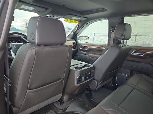 Used 2023 GMC Sierra 1500 Denali w/ Denali Reserve Package image 11