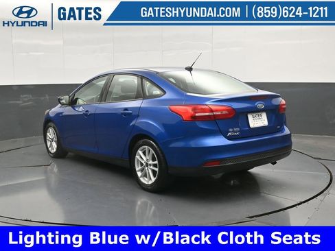 Used 2018 Ford Focus SE image 8