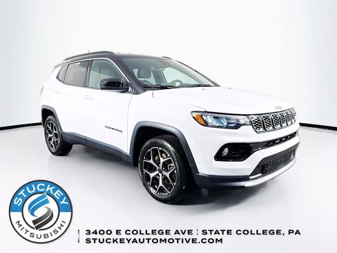 Used 2025 Jeep Compass Limited AWD/4WD image 1