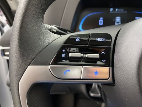 New 2026 Hyundai Elantra SE FWD image 30