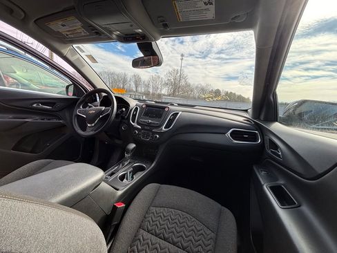 Used 2024 Chevrolet Equinox LT image 11