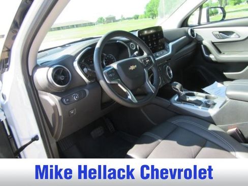 Used 2024 Chevrolet Blazer LT w/ LPO, Floor Liner Package FWD image 13
