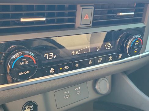 Certified 2026 Nissan Rogue SV w/ Cold Weather Package FWD image 28