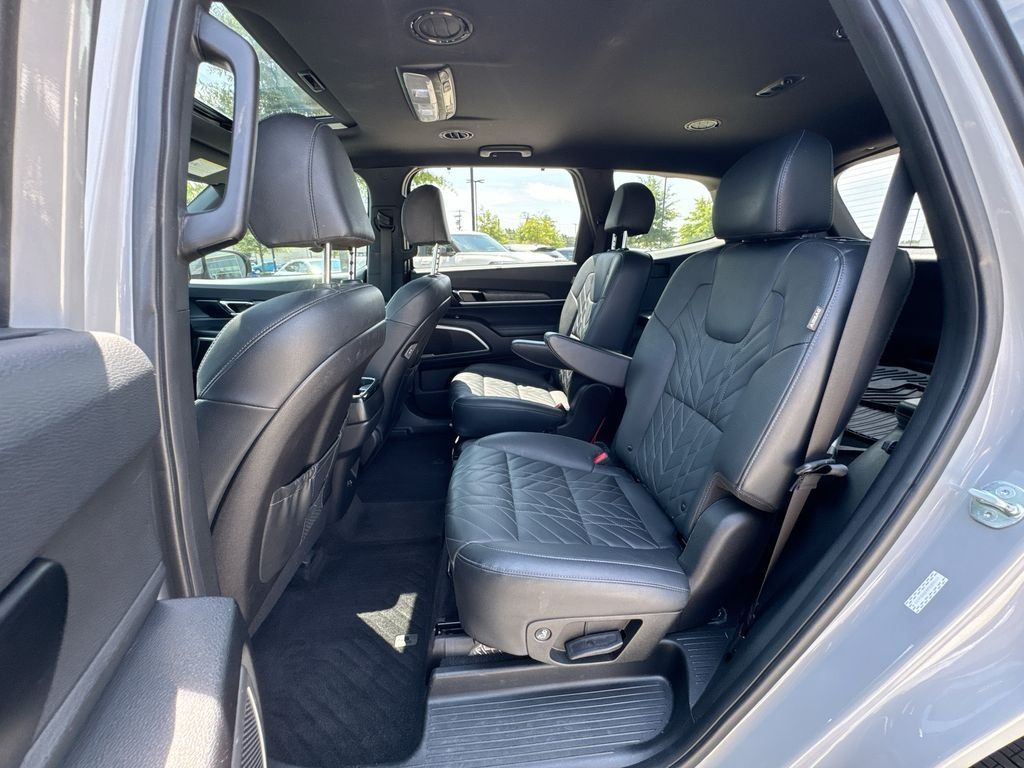 Used 2023 Kia Telluride EX X-Line AWD/4WD image 31