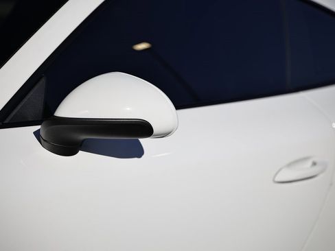 Certified 2019 Porsche 911 Carrera 4S image 10