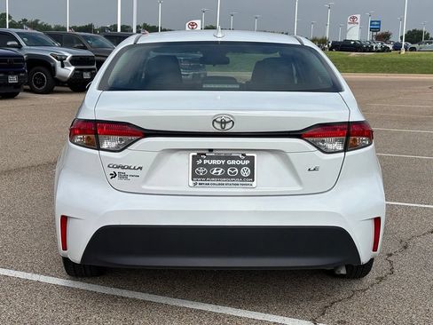 Used 2024 Toyota Corolla LE FWD image 6