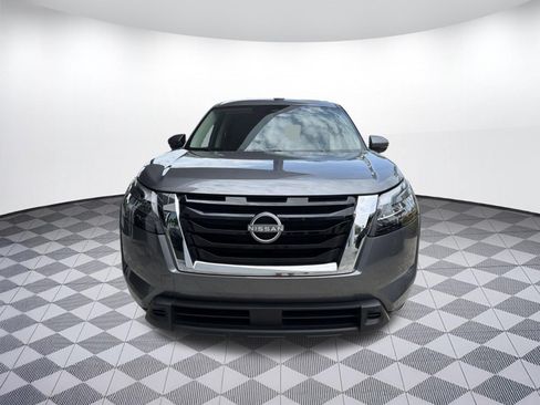 Used 2025 Nissan Pathfinder SV AWD/4WD image 6