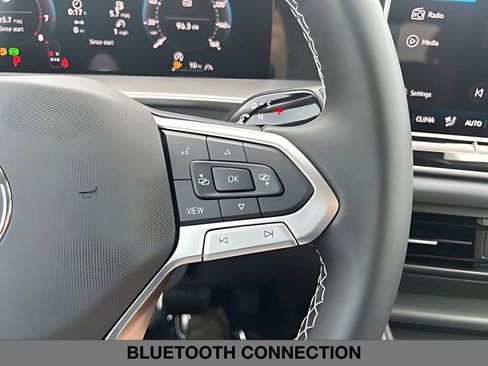 New 2026 Volkswagen Tiguan SE AWD/4WD image 24
