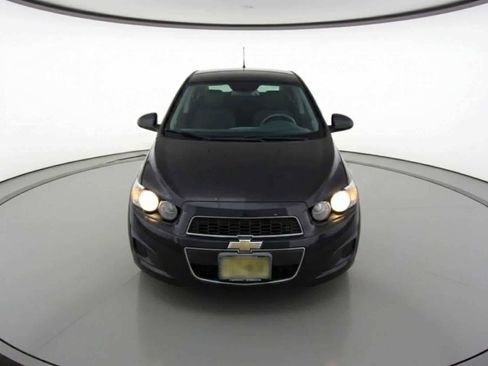 Used 2013 Chevrolet Sonic LT image 3