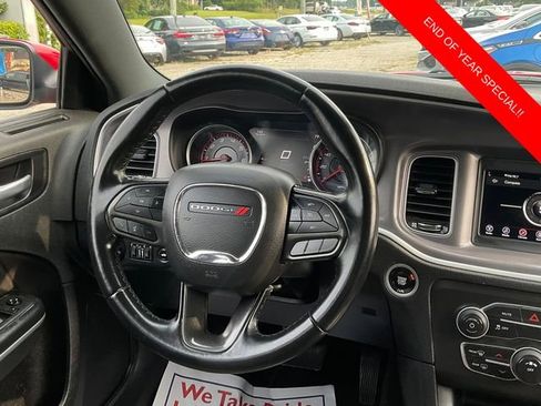 Used 2022 Dodge Charger SXT image 19