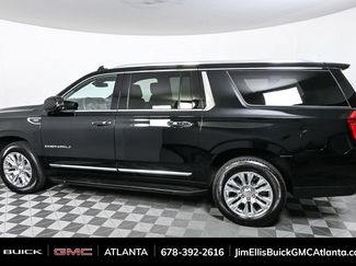 Used 2024 GMC Yukon XL Denali video 2