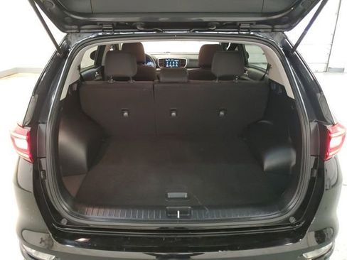 Used 2022 Kia Sportage LX image 24