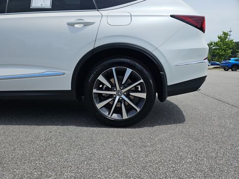 Certified 2026 Acura MDX FWD w/ Technology Package image 32