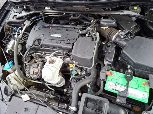 Used 2017 Honda Accord Sport Special Edition image 29