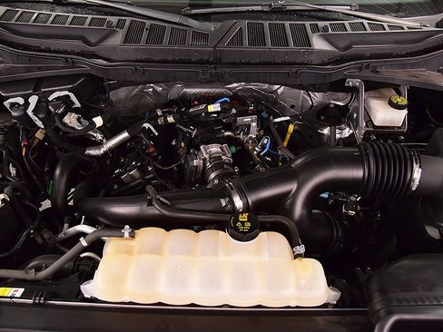 Used 2022 Ford F150 XL w/ STX Black Appearance Package image 31